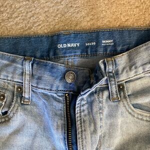 30 x 30 Old Navy Skinny Jeans in Light Denim Blue